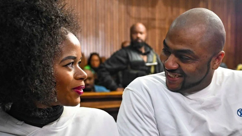 Người Đẹp Và Đồng Phạm Bester