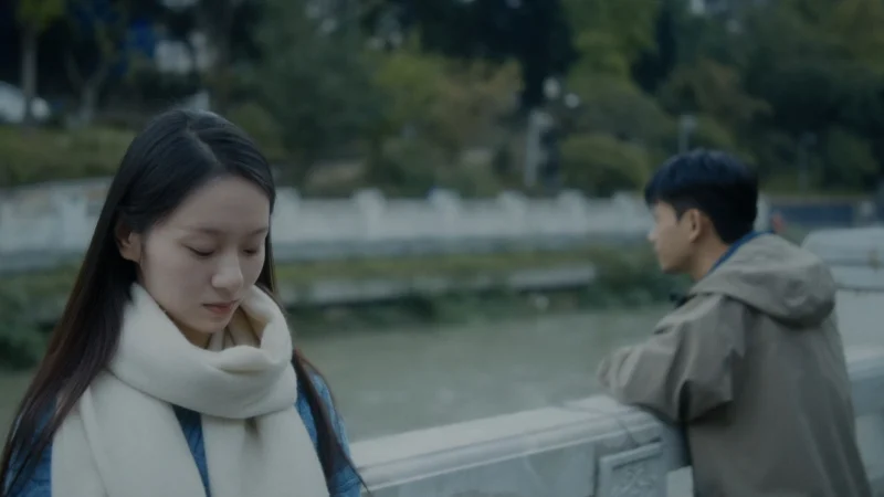 Ánh Sáng Trong Khoảnh Khắc